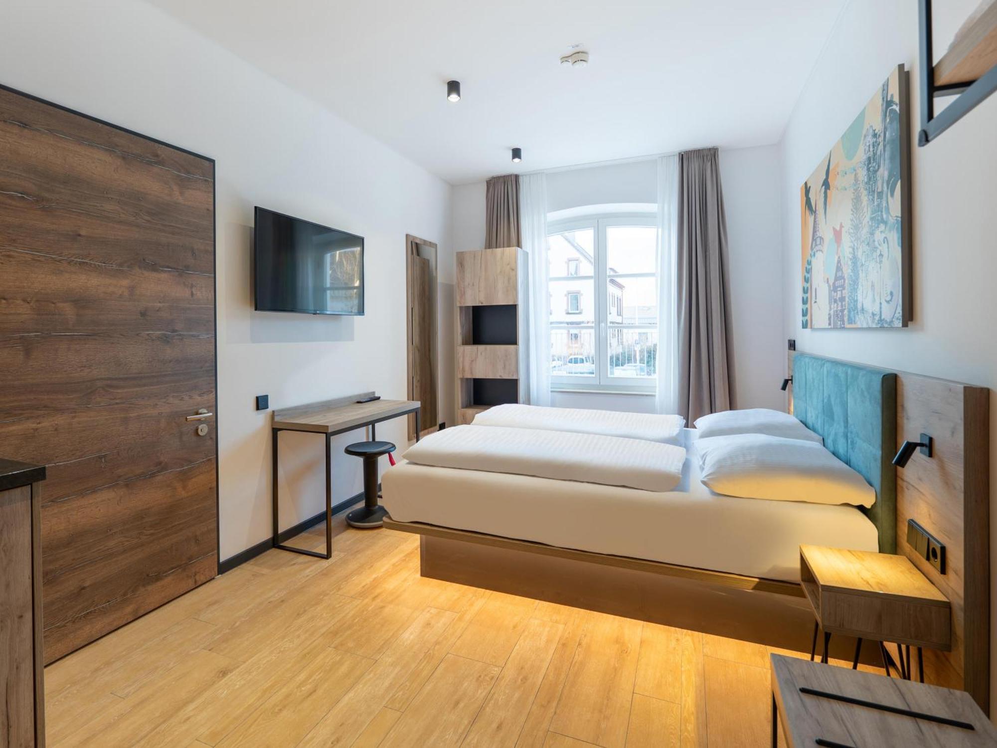 B&B Hotel Albstadt-Hbf Dış mekan fotoğraf