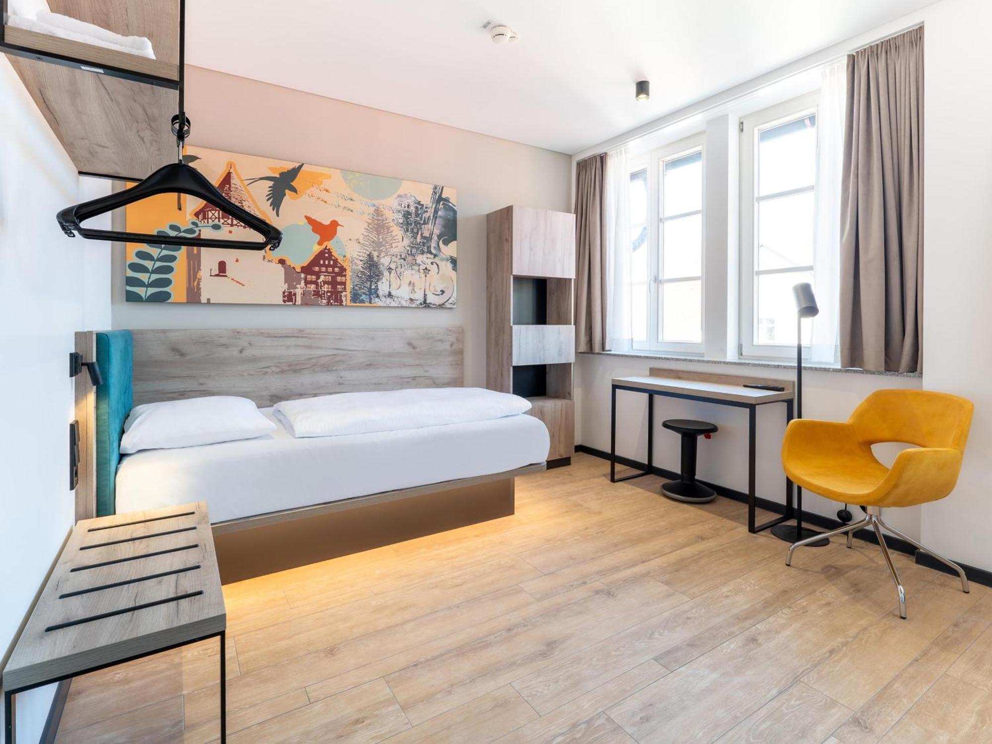 B&B Hotel Albstadt-Hbf Dış mekan fotoğraf